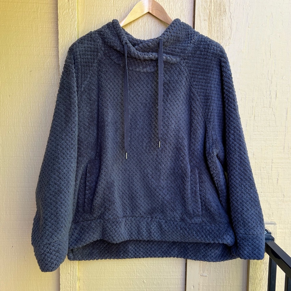 Gray Plush Pullover Sweatshirt size XL